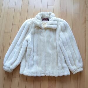 Vintage Jordache Faux Fur Jacket Size XL Cream Faux Mink